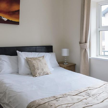 בונדוראן Marine Court Ground Floor Apartment מראה חיצוני תמונה